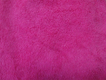 قماش أحمر ملون الاعوجاج تيري 50 * 60 منشفة تنظيف منزلية من الألياف الدقيقة